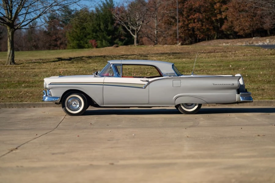 1957 Ford Fairlane 2nd Gen - Image 2 of 20