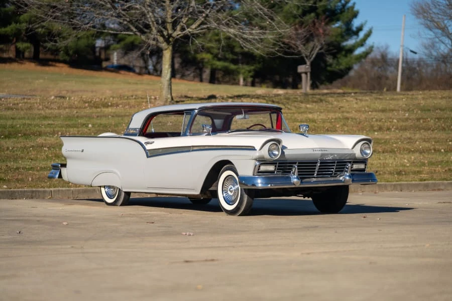 1957 Ford Fairlane 2nd Gen - Image 12 of 20