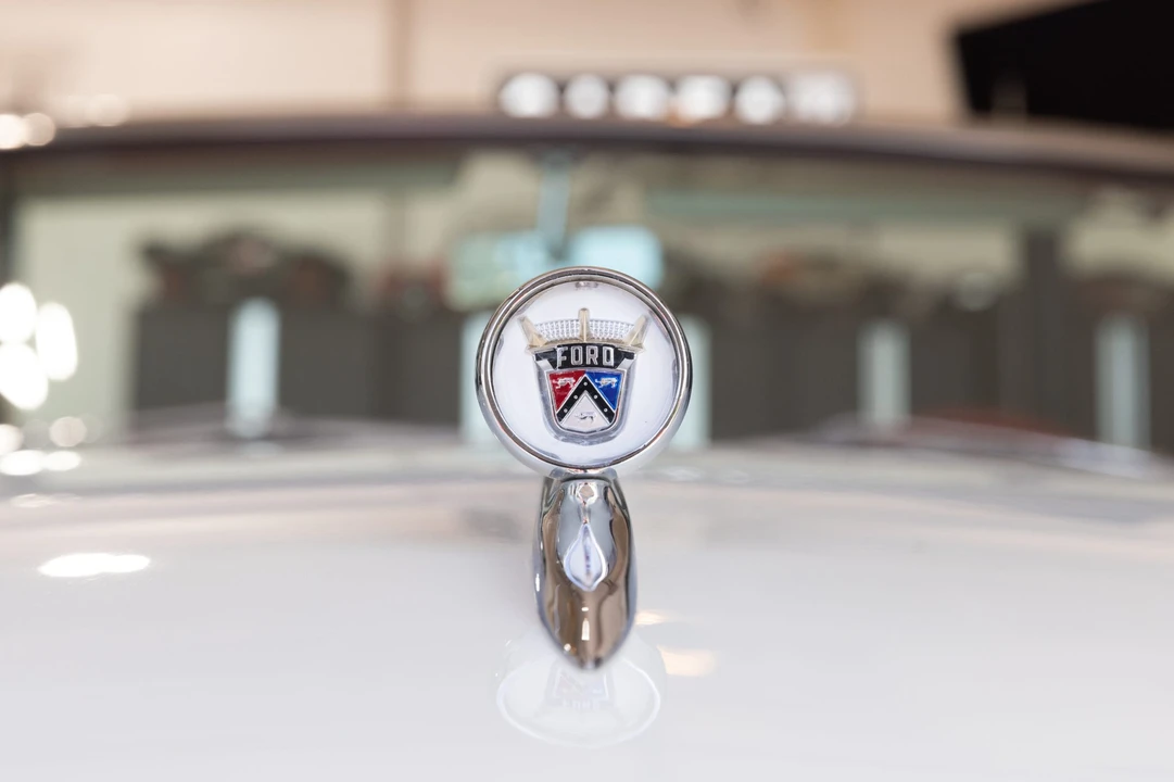 1957 Ford Fairlane 2nd Gen - Image 18 of 31