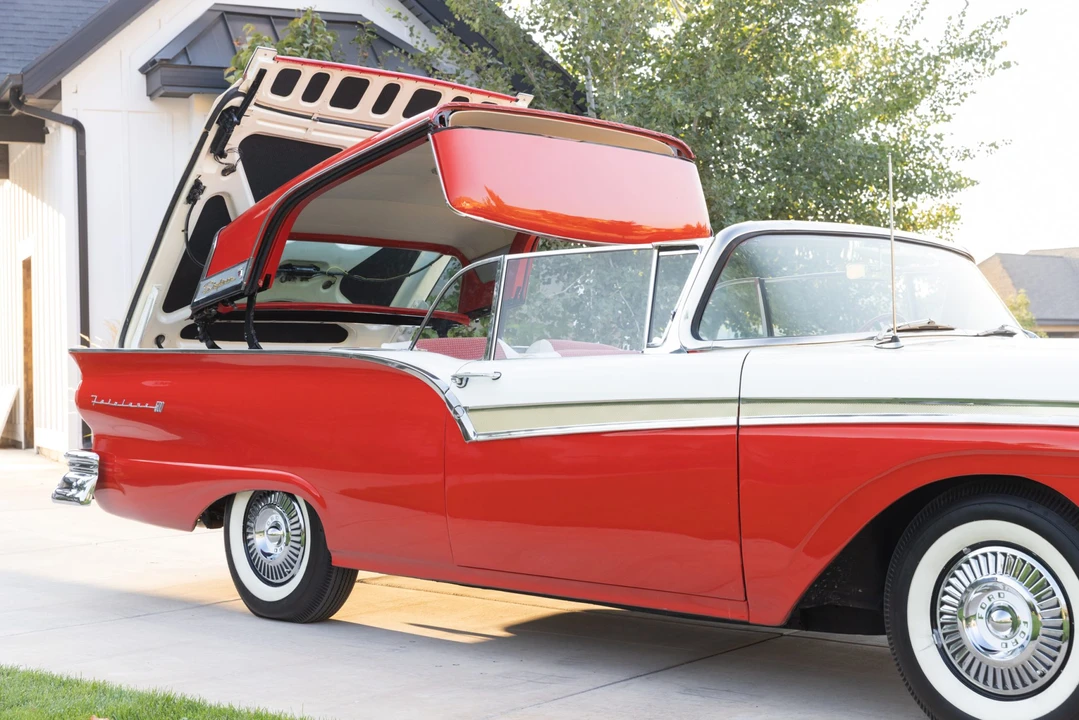 1957 Ford Fairlane 2nd Gen - Image 14 of 31