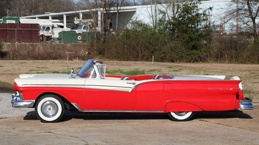 1957 Ford Fairlane 2nd Gen - Image 2 of 12