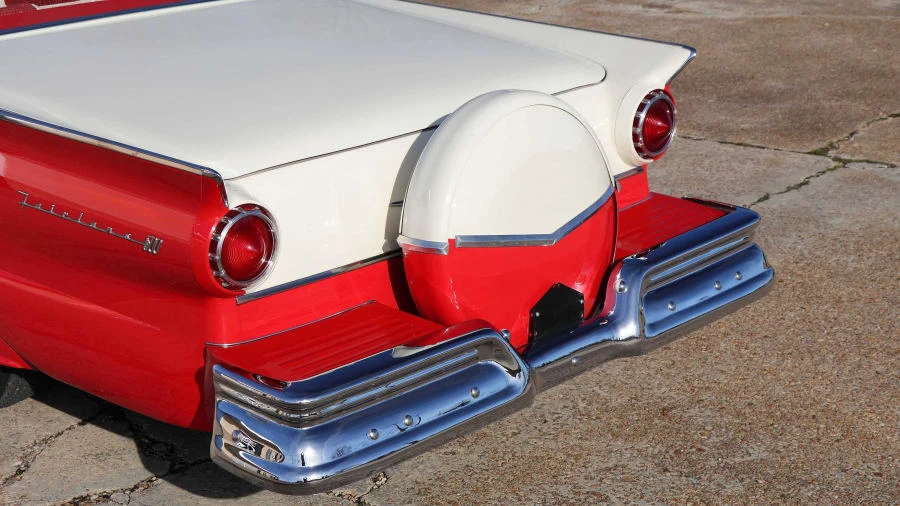 1957 Ford Fairlane 2nd Gen - Image 10 of 12