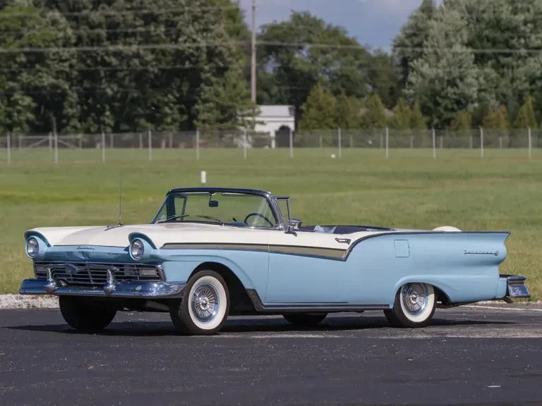1957 Ford Fairlane 2nd Gen - Image 2 of 18