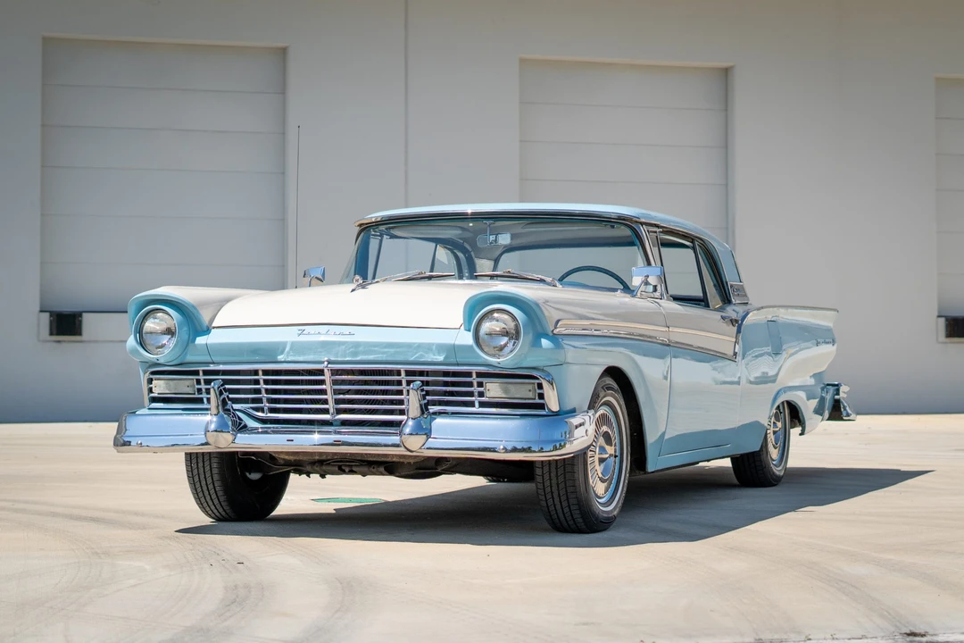 1957 Ford Fairlane 2nd Gen - Image 2 of 31
