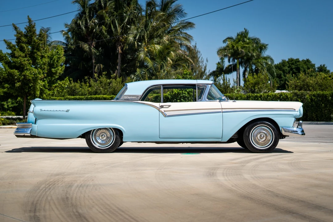 1957 Ford Fairlane 2nd Gen - Image 5 of 31