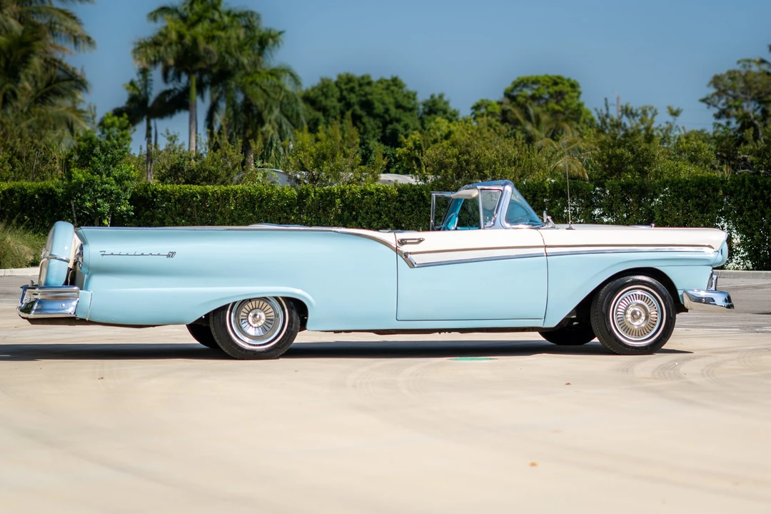 1957 Ford Fairlane 2nd Gen - Image 11 of 31