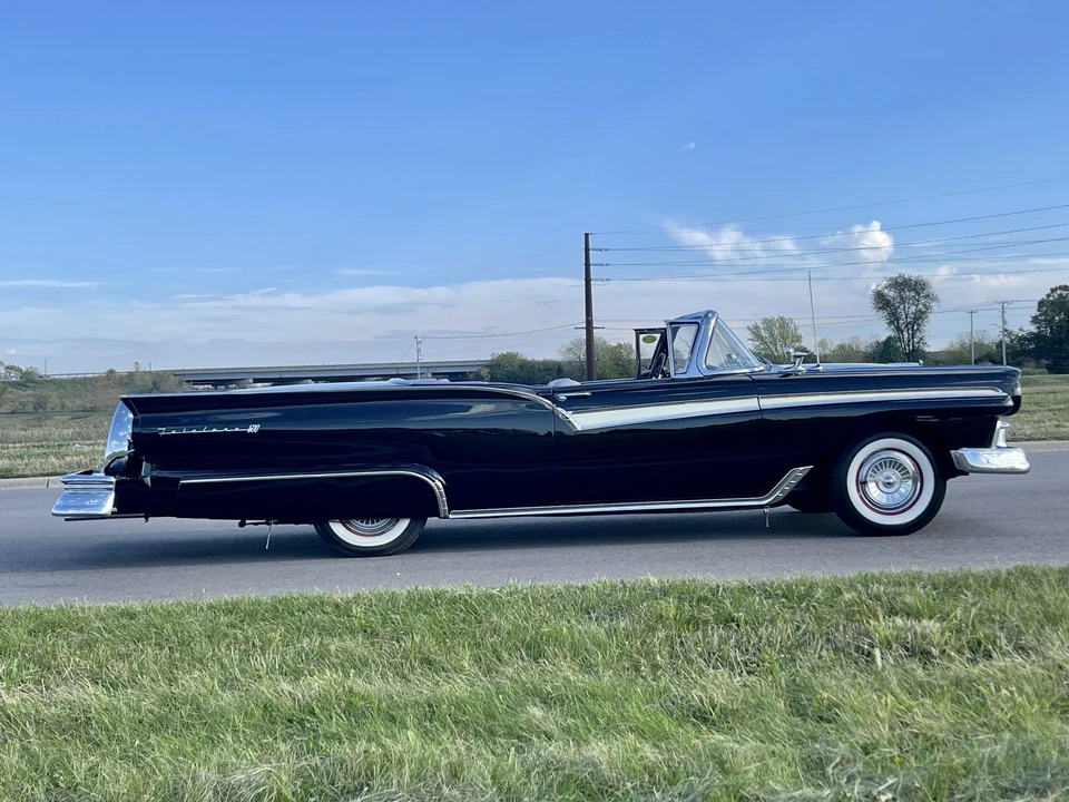 1957 Ford Fairlane 2nd Gen - Image 22 of 31