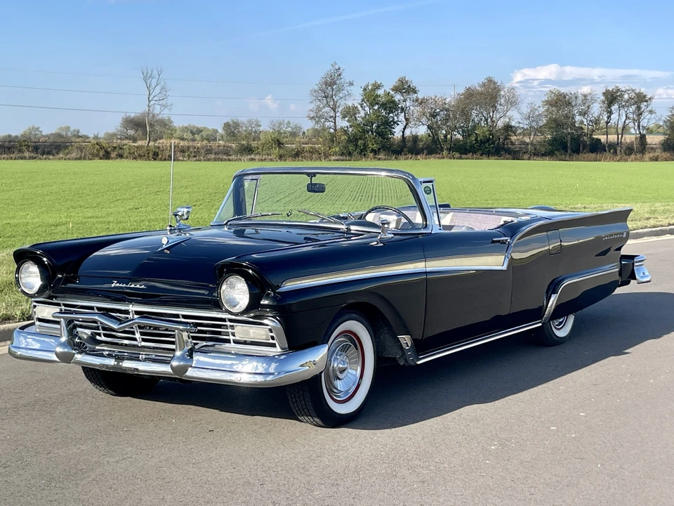 1957 Ford Fairlane 2nd Gen - Image 11 of 31