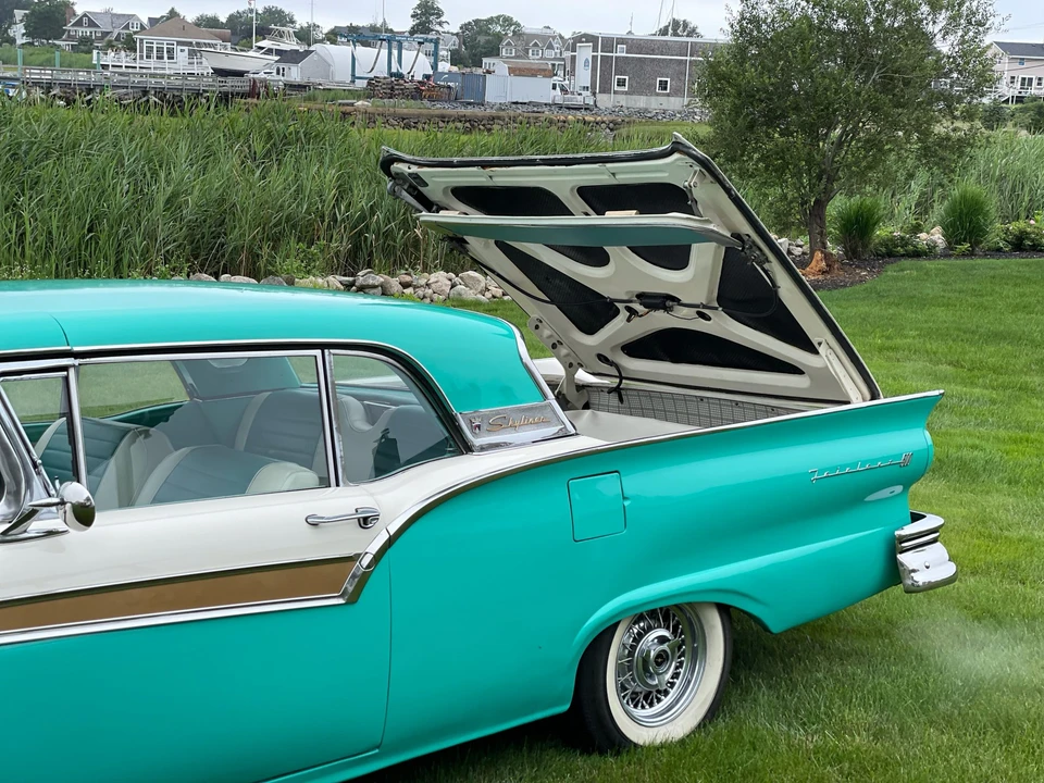 1957 Ford Fairlane 2nd Gen - Image 25 of 31
