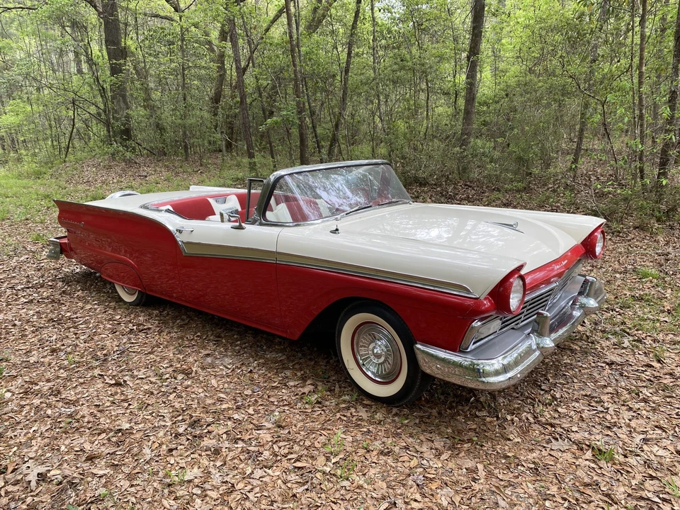 1957 Ford Fairlane 2nd Gen - Image 27 of 31