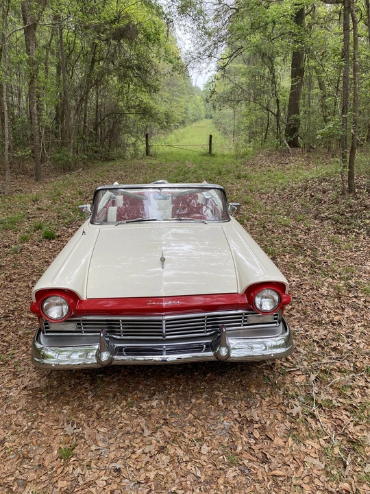 1957 Ford Fairlane 2nd Gen - Image 26 of 31
