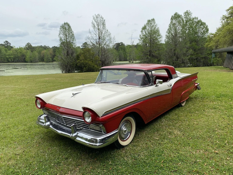 1957 Ford Fairlane 2nd Gen - Image 18 of 31