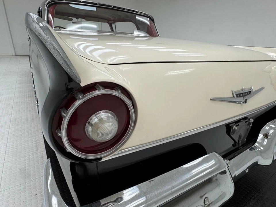 1957 Ford Fairlane 2nd Gen - Image 25 of 31