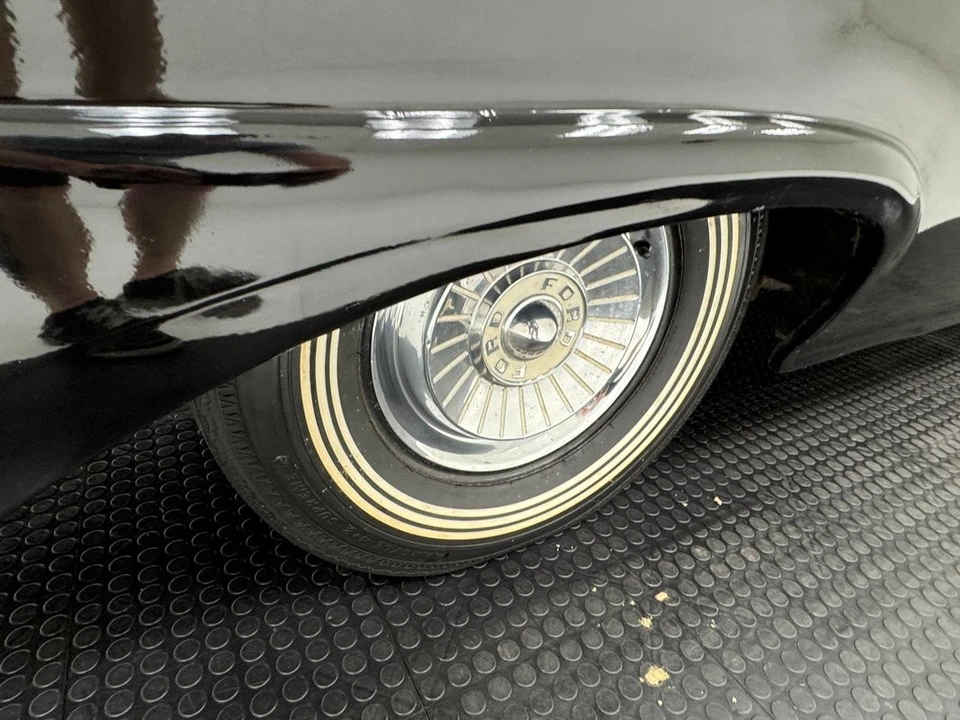1957 Ford Fairlane 2nd Gen - Image 27 of 31