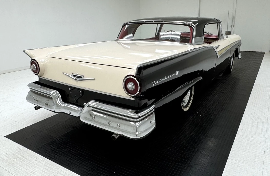 1957 Ford Fairlane 2nd Gen - Image 9 of 31