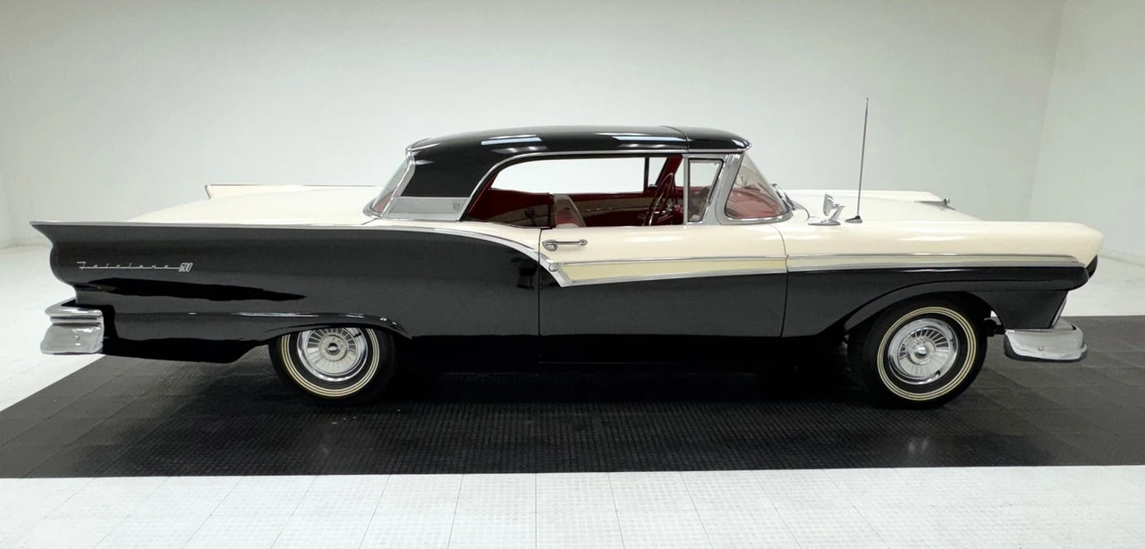 1957 Ford Fairlane 2nd Gen - Image 10 of 31