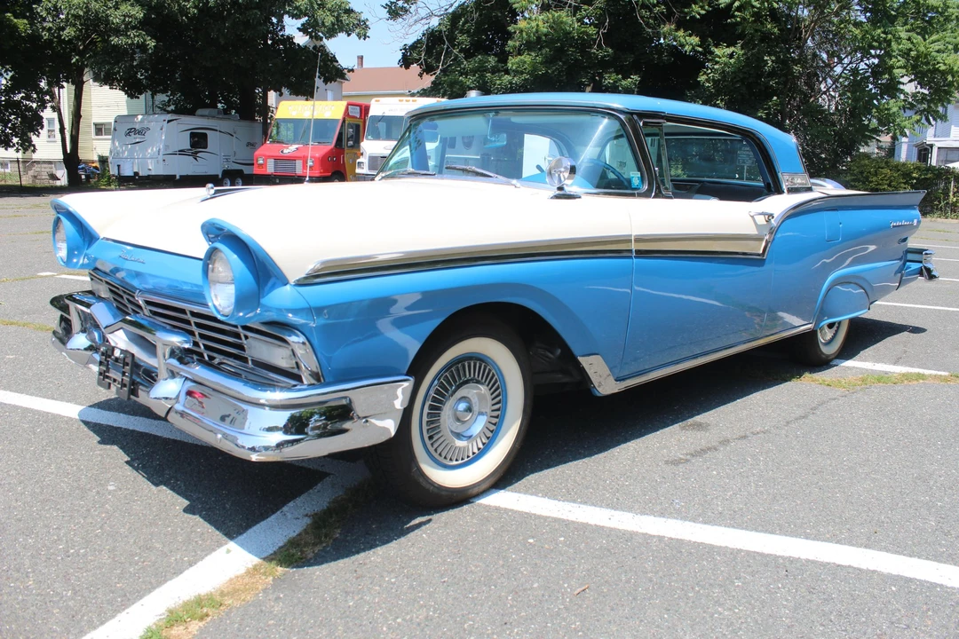 1957 Ford Fairlane 2nd Gen - Image 2 of 31