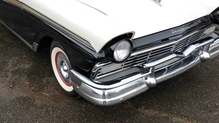 1957 Ford Fairlane 2nd Gen - Image 11 of 22