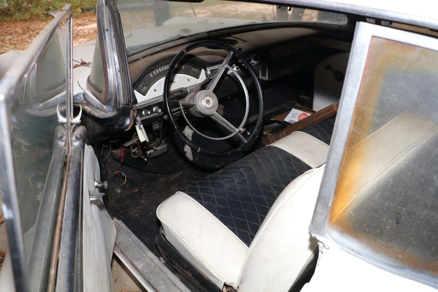 1957 Ford Fairlane 2nd Gen - Image 3 of 9
