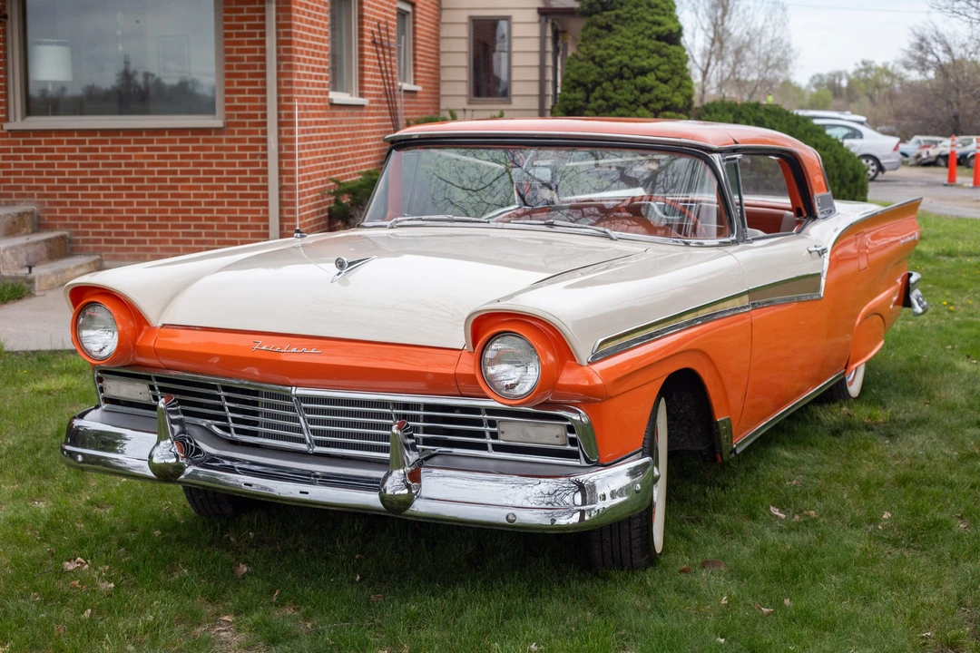 1957 Ford Fairlane 2nd Gen - Image 9 of 31