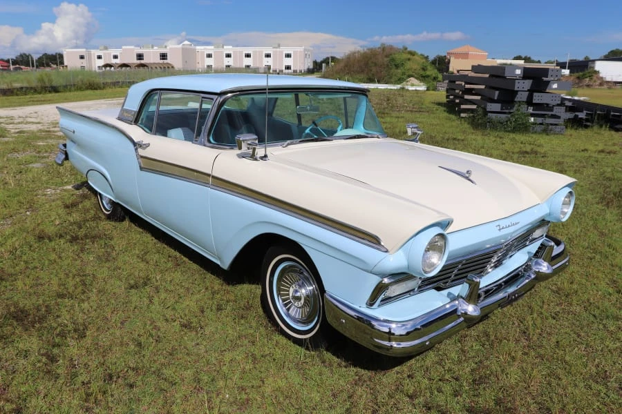 1957 Ford Fairlane 2nd Gen - Image 12 of 12