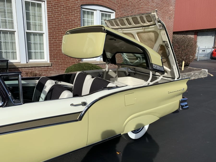 1957 Ford Fairlane 2nd Gen - Image 9 of 13