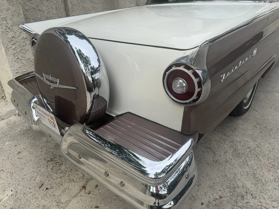 1957 Ford Fairlane 2nd Gen - Image 25 of 31