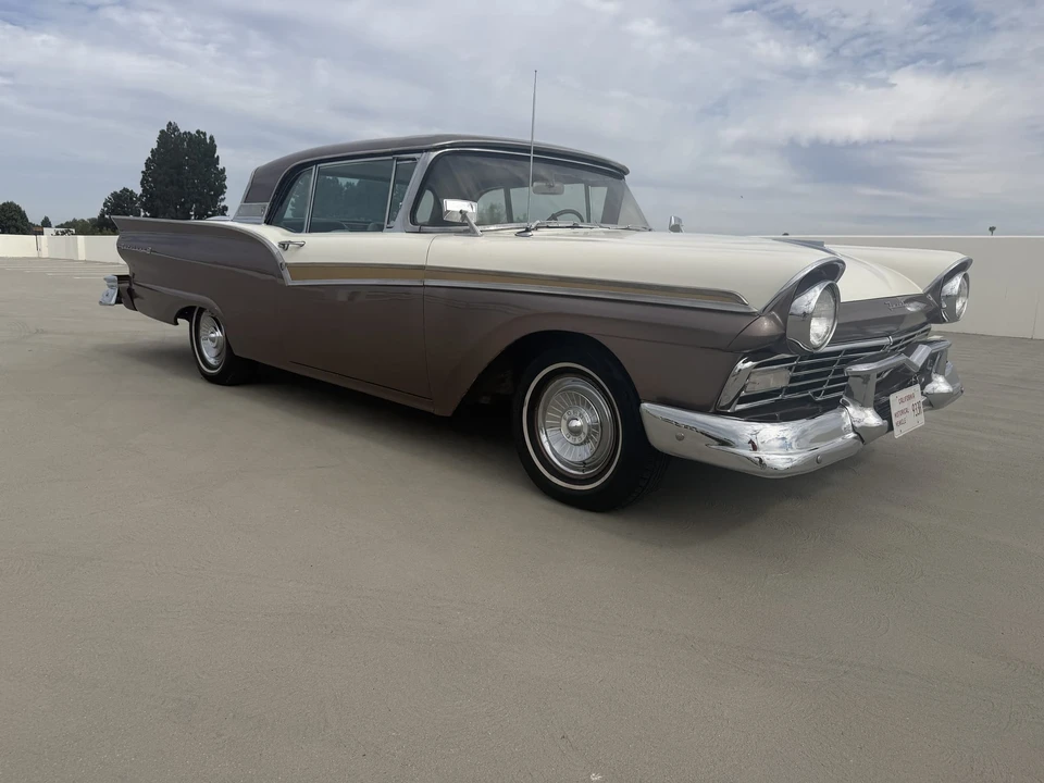 1957 Ford Fairlane 2nd Gen - Image 10 of 31