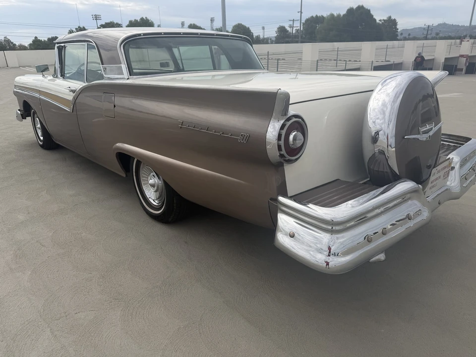 1957 Ford Fairlane 2nd Gen - Image 19 of 31
