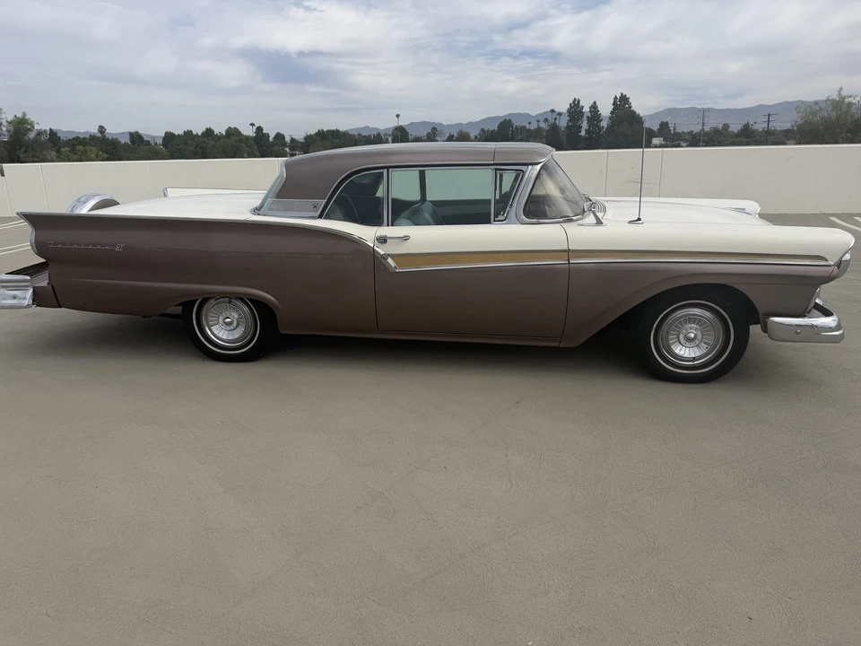 1957 Ford Fairlane 2nd Gen - Image 11 of 31