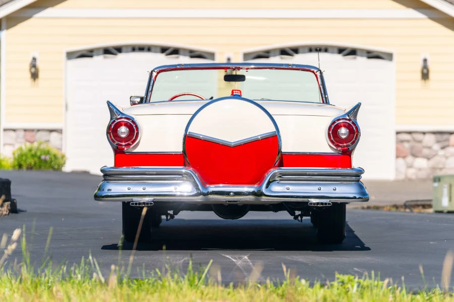 1957 Ford Fairlane 2nd Gen - Image 5 of 31