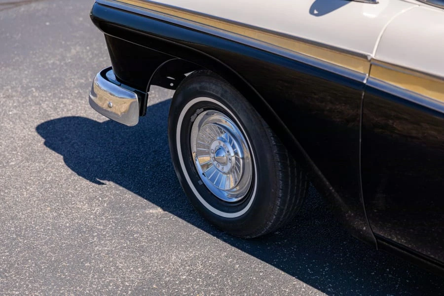 1957 Ford Fairlane 2nd Gen - Image 22 of 31