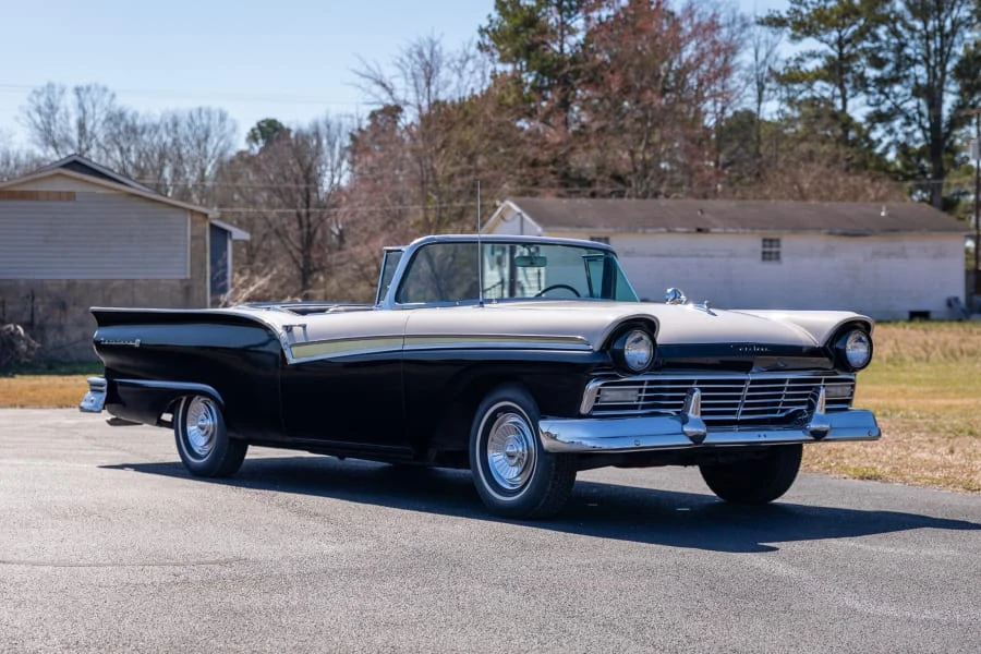 1957 Ford Fairlane 2nd Gen - Image 6 of 31