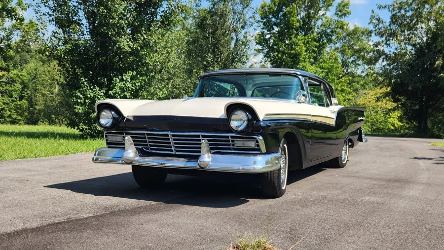 1957 Ford Fairlane 2nd Gen - Image 5 of 17