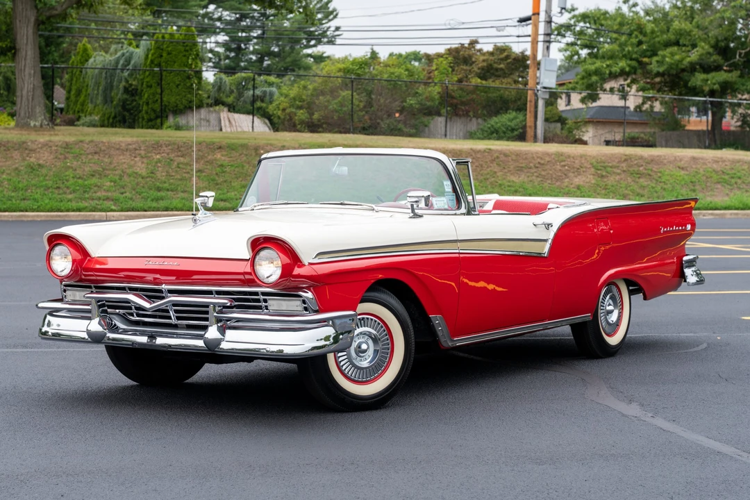 1957 Ford Fairlane 2nd Gen - Image 9 of 31