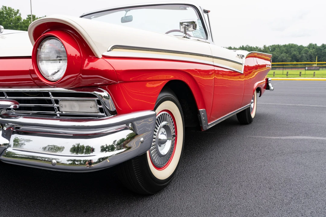 1957 Ford Fairlane 2nd Gen - Image 22 of 31