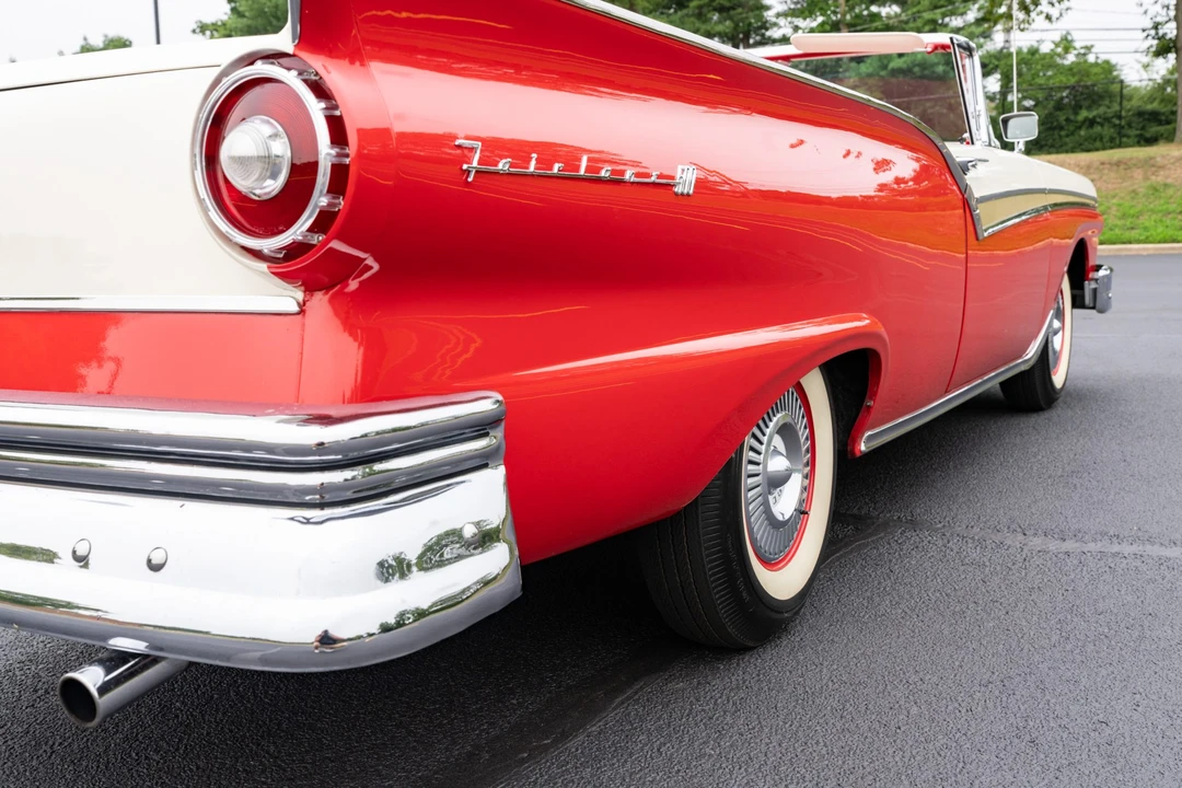 1957 Ford Fairlane 2nd Gen - Image 24 of 31