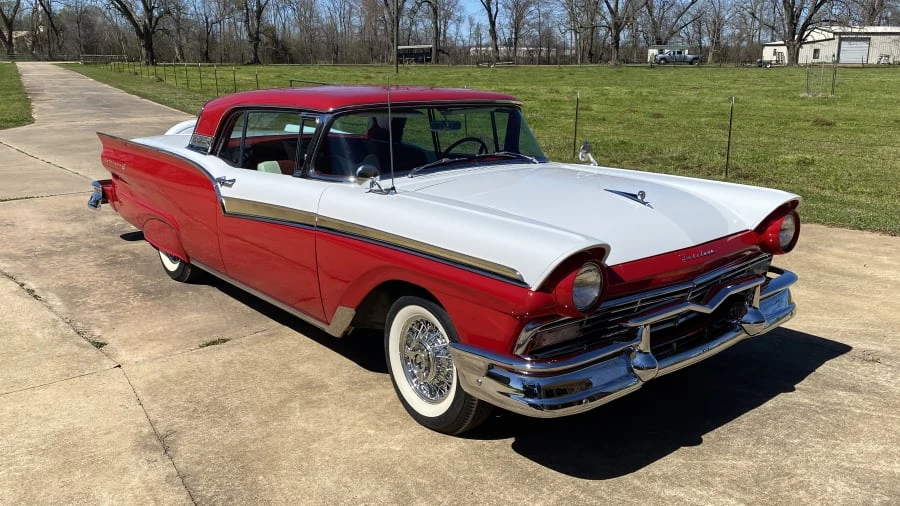 1957 Ford Fairlane 2nd Gen - Image 10 of 10