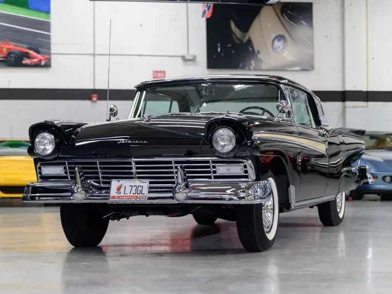 1957 Ford Fairlane 2nd Gen - Image 29 of 31