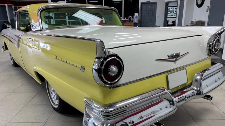 1957 Ford Fairlane 2nd Gen - Image 13 of 15