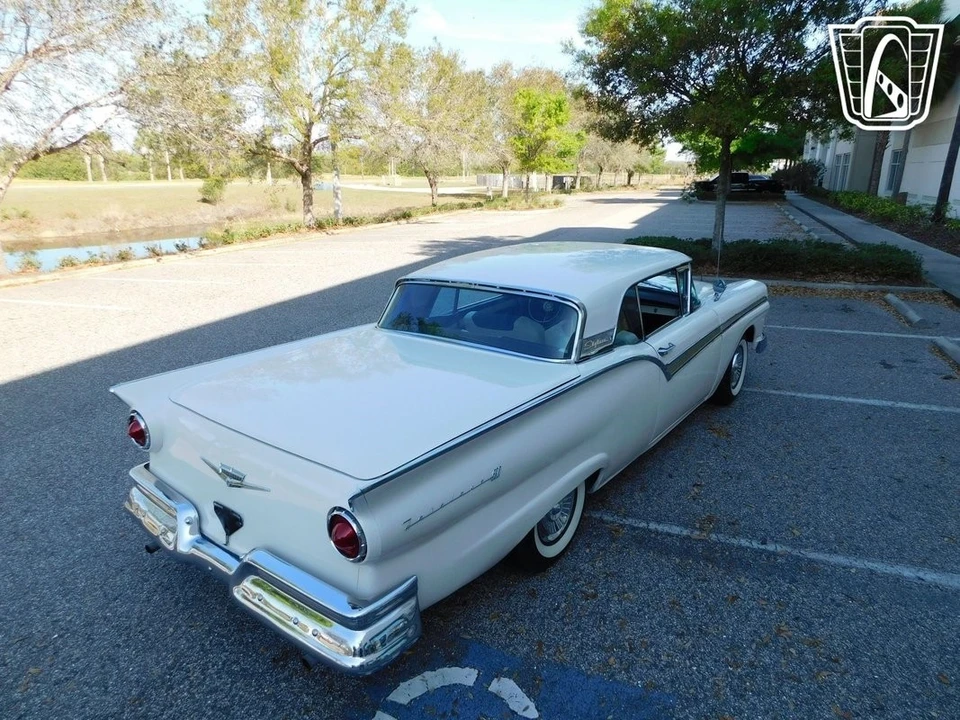 1957 Ford Fairlane 3rd Gen - Image 15 of 21