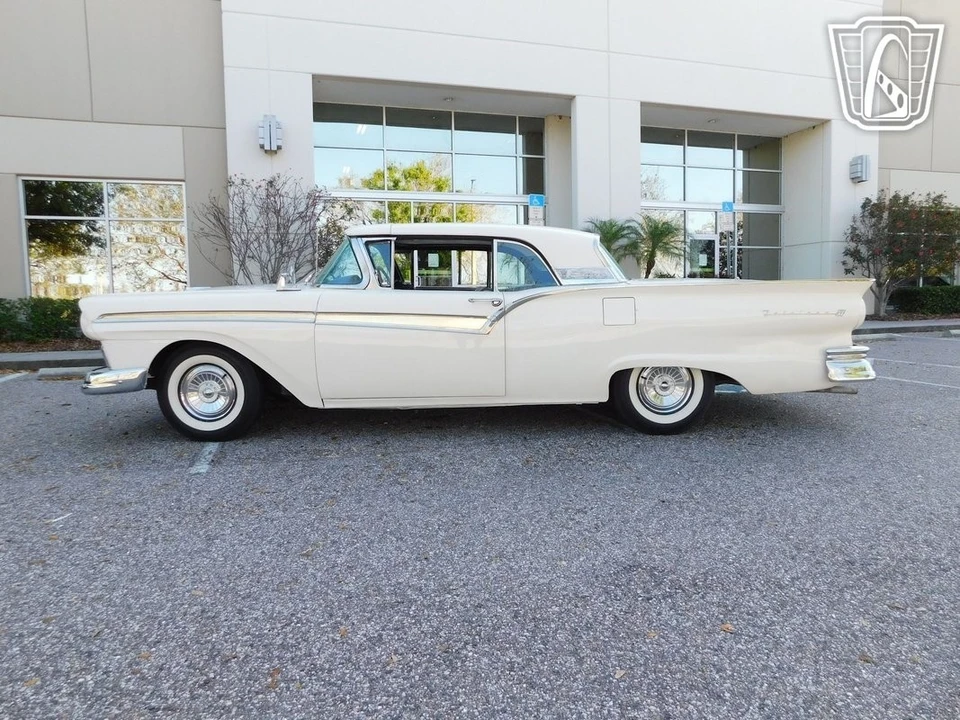 1957 Ford Fairlane 3rd Gen - Image 7 of 21