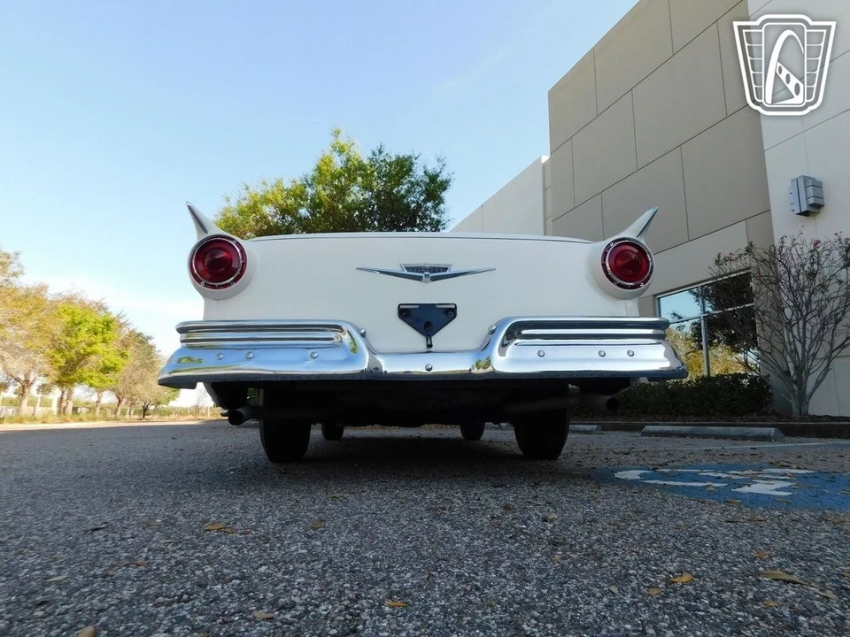 1957 Ford Fairlane 3rd Gen - Image 18 of 21