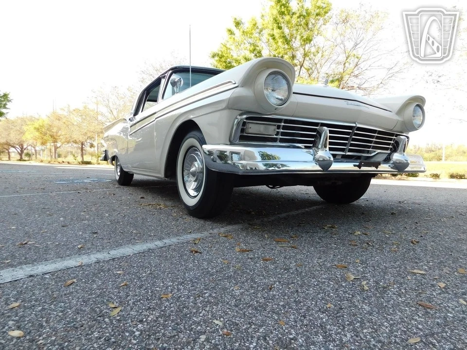 1957 Ford Fairlane 3rd Gen - Image 12 of 21