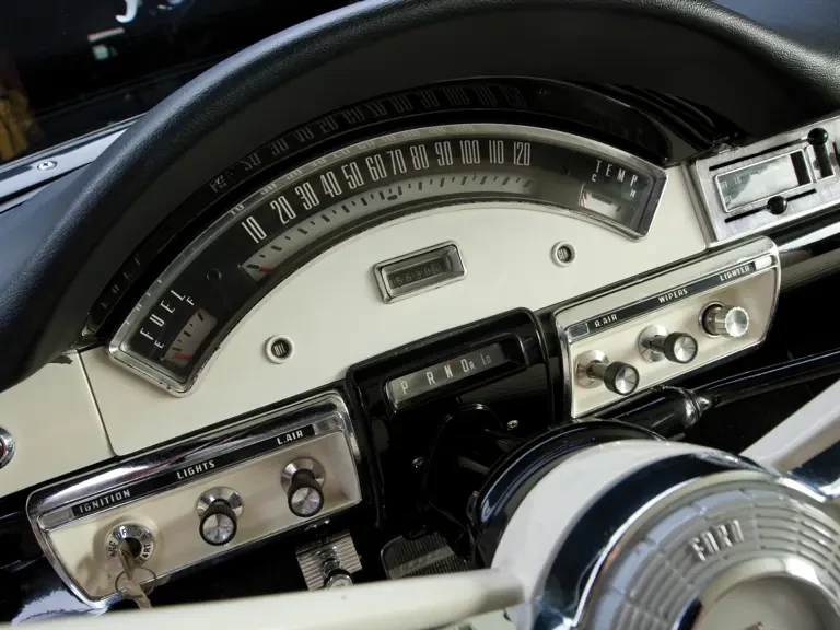 1957 Ford Fairlane 2nd Gen - Image 17 of 27