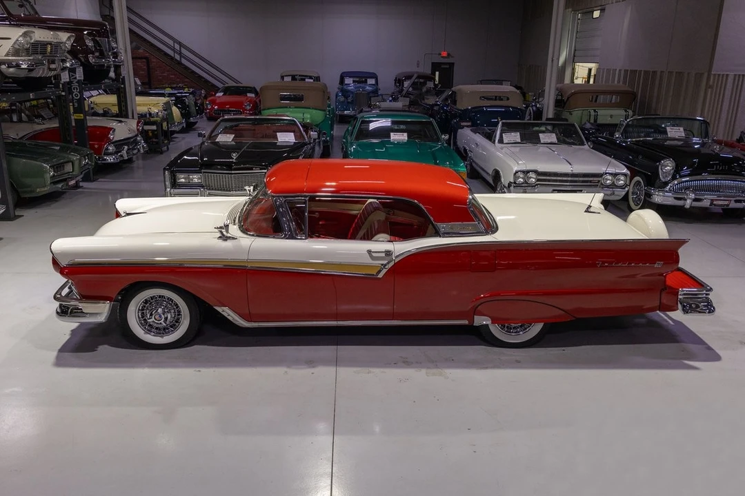 1957 Ford Fairlane 2nd Gen - Image 22 of 31