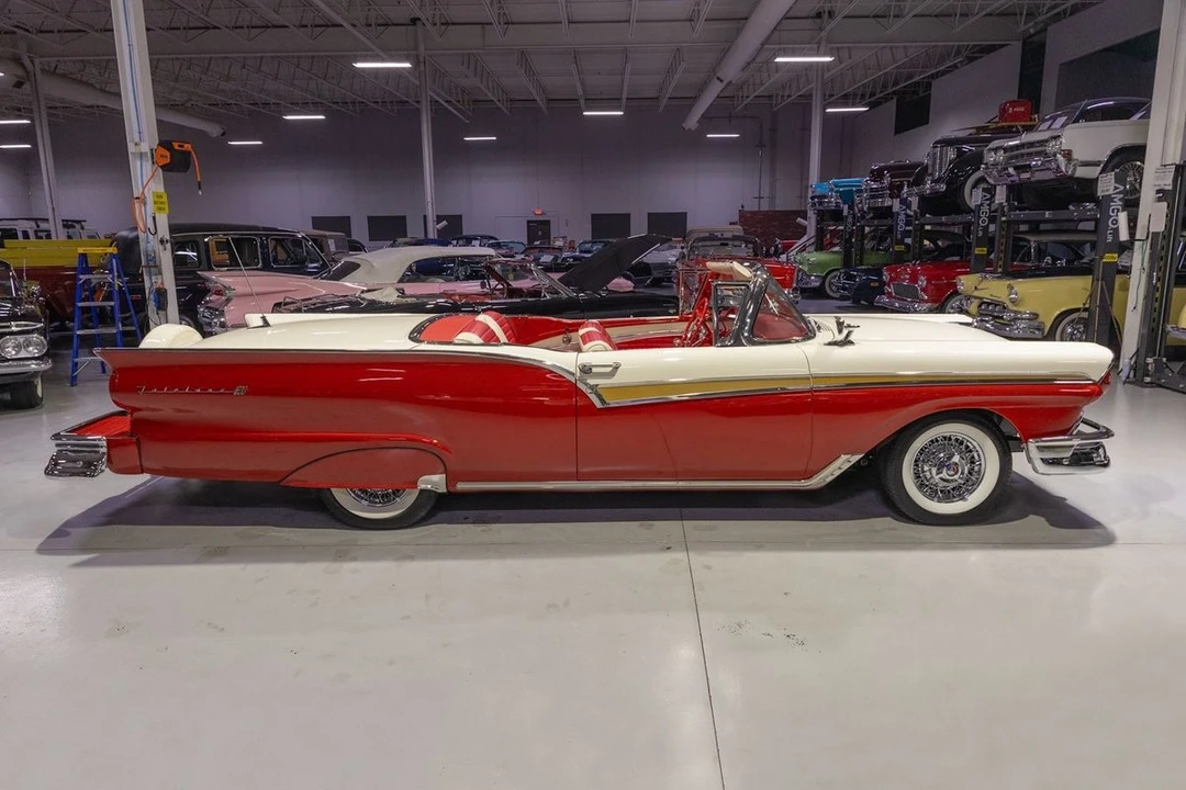 1957 Ford Fairlane 2nd Gen - Image 26 of 31