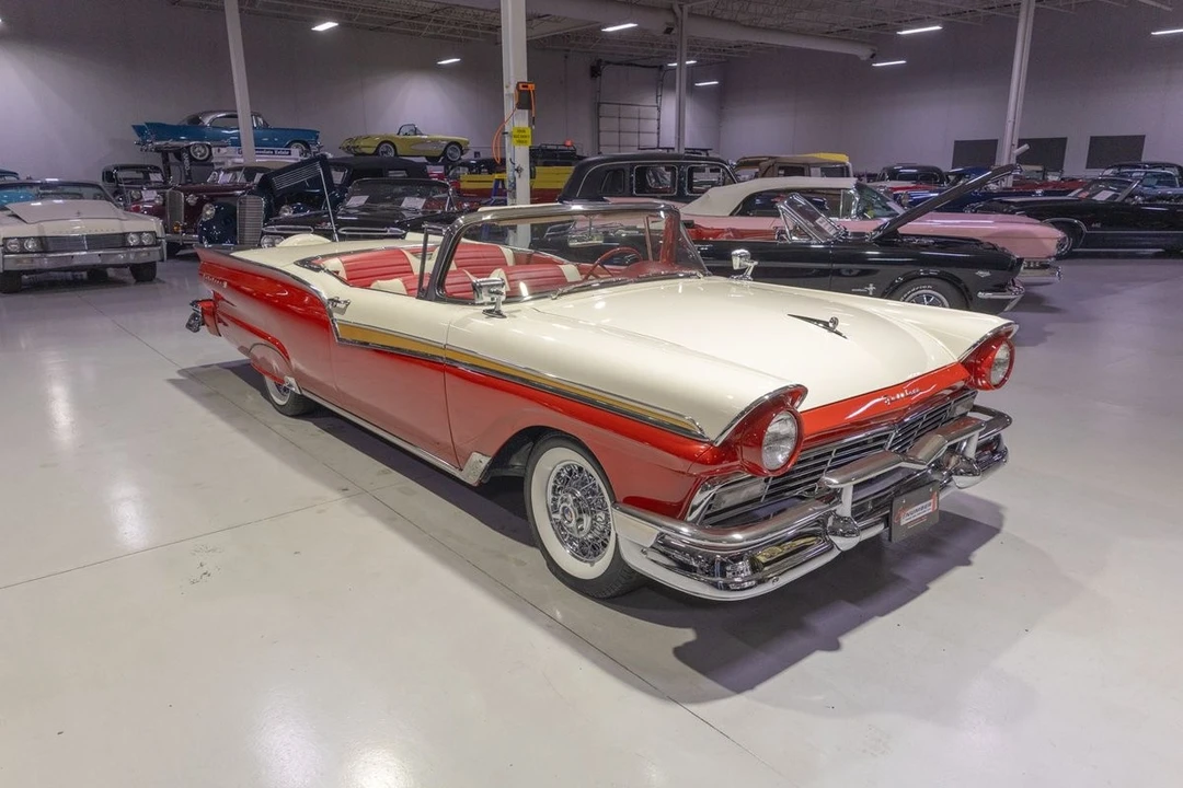 1957 Ford Fairlane 2nd Gen - Image 25 of 31