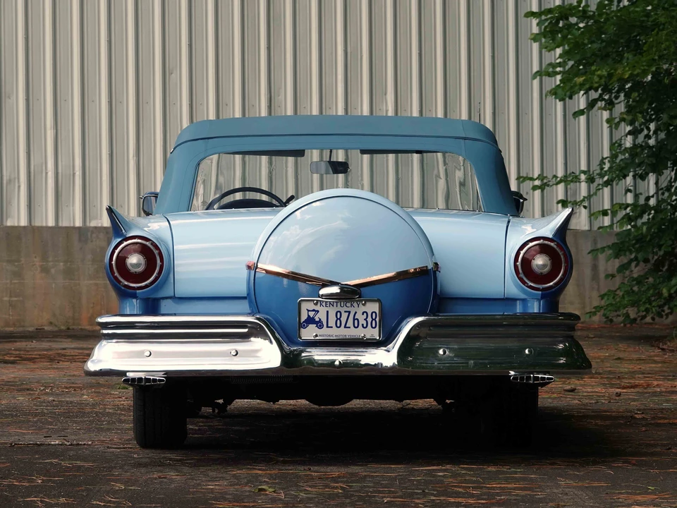 1957 Ford Fairlane 2nd Gen - Image 11 of 31