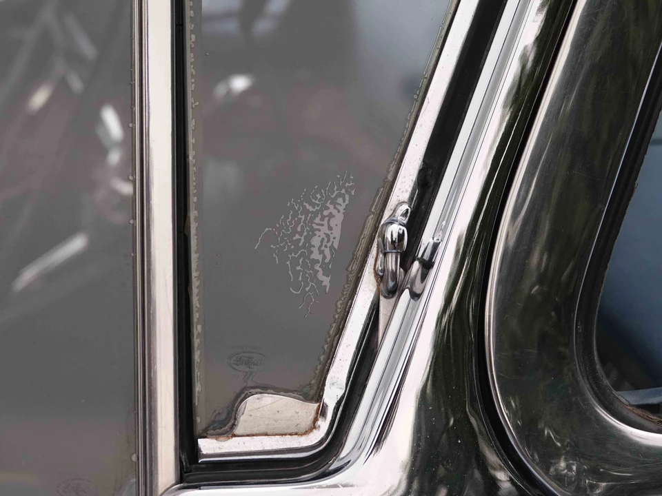 1957 Ford Fairlane 2nd Gen - Image 24 of 31